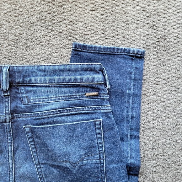 Diesel men's denim jeans size W30 L32 D-BAZER slim tapered fit mid wash blue - Picture 4 of 12